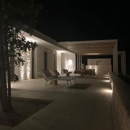 Villa Lamia Dei Carrubi